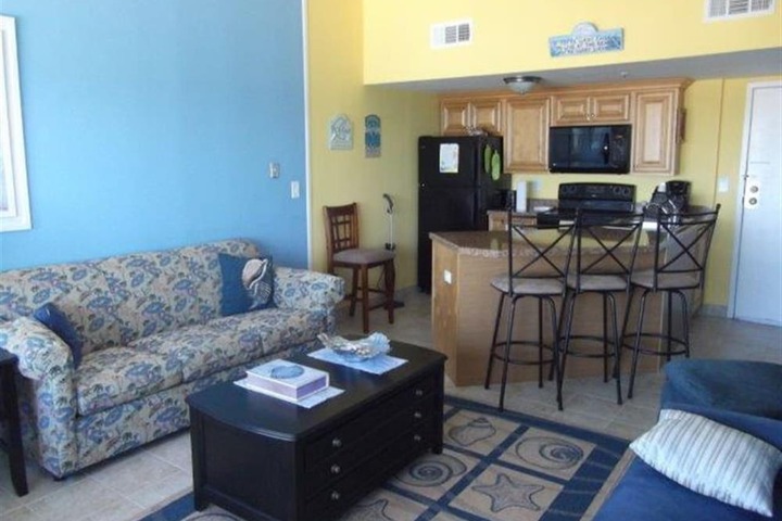 Room 10 of 25