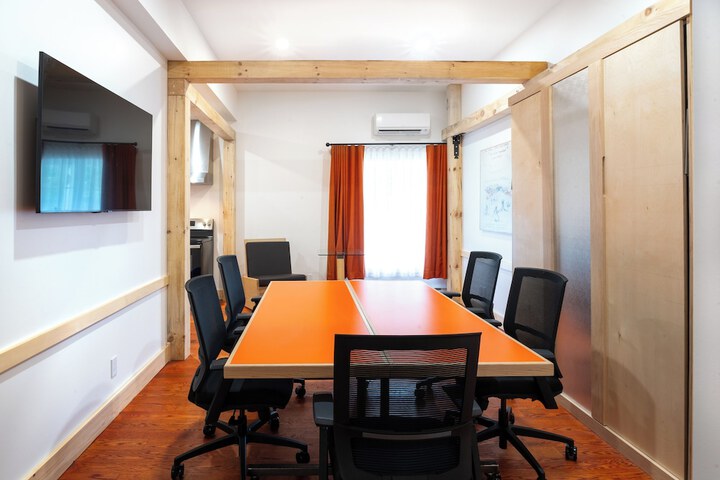 Room 219 of 363