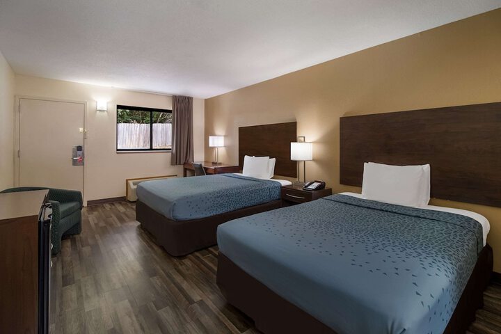Room 17 of 20