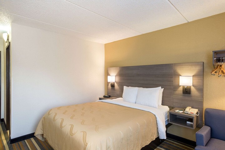 Room 19 of 31