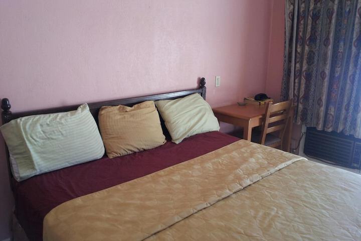 Room 22 of 54