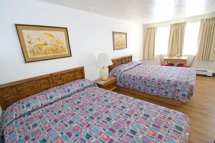 Room 10 of 31