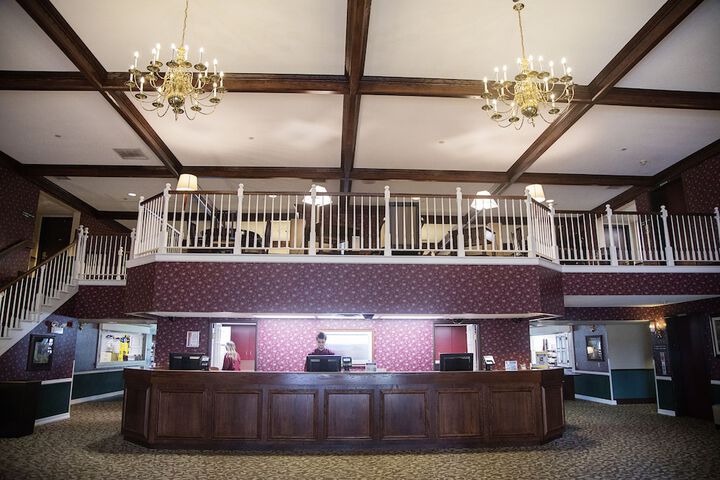 Hotel Interior 12 of 38