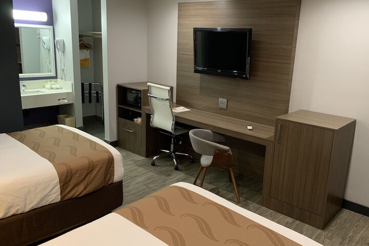 Room 16 of 21