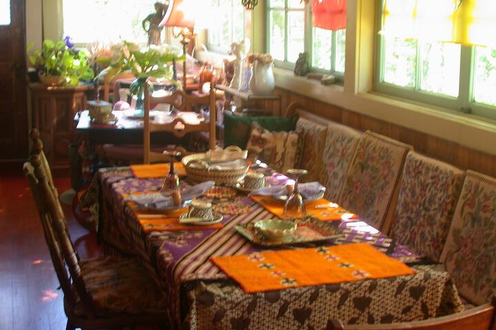 Breakfast/Coffee Service 6 of 6