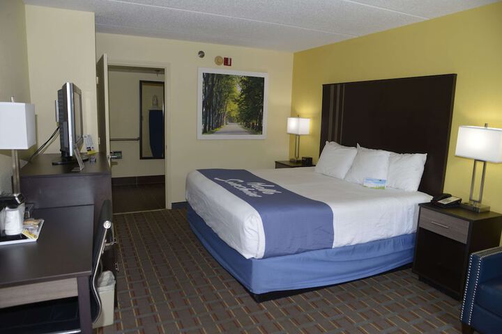 Room 19 of 23