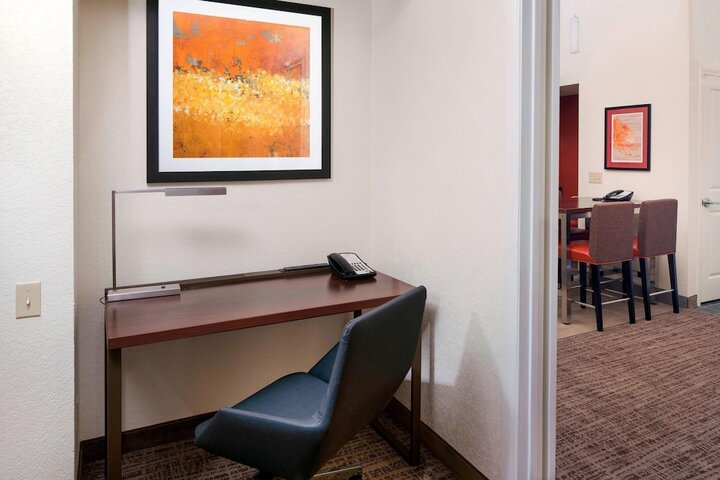 Room 18 of 36