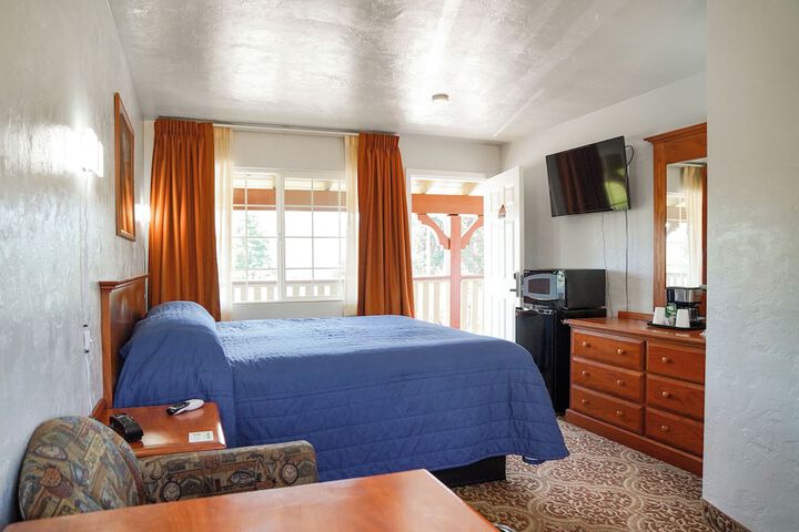Swiss Holiday Lodge