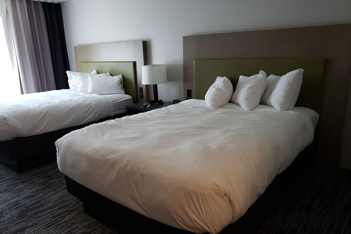 Country Inn & Suites by Radisson Detroit Lakes