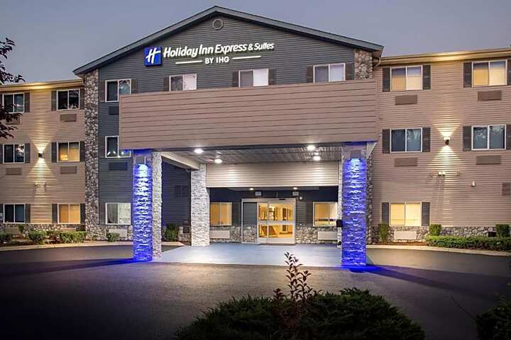 Holiday Inn Express & Suites Tumwater Olympia by IHG