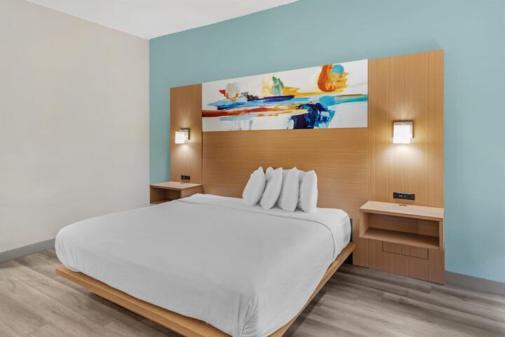 Best Western PLUS Executive Hotel