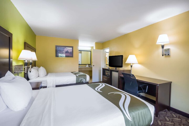 Room 16 of 58