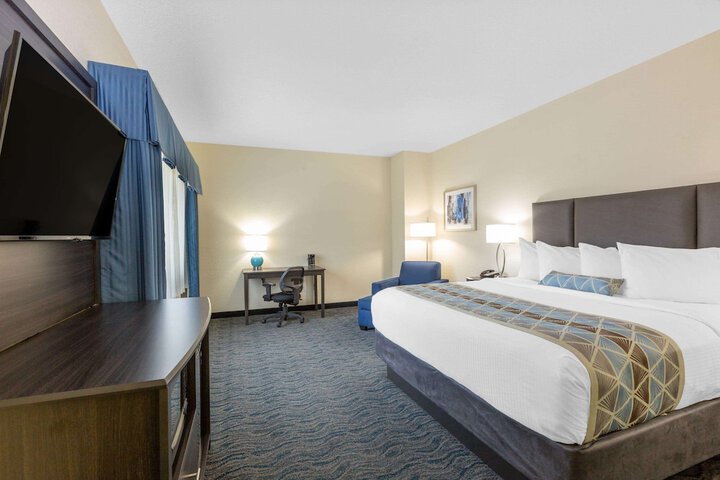 Room 21 of 52
