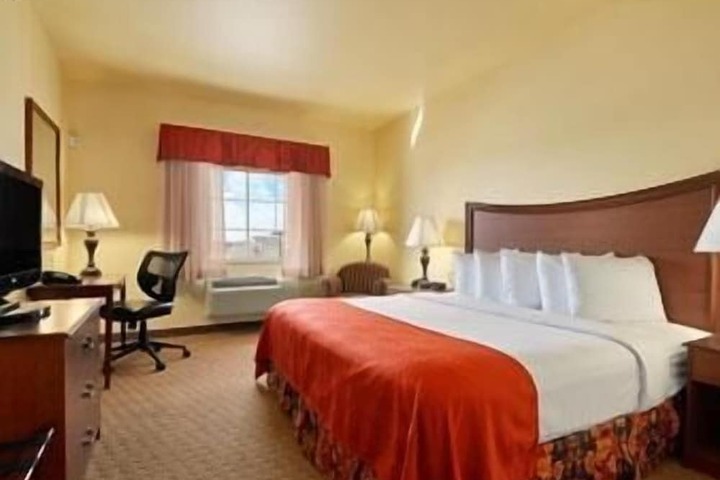 Room 12 of 15