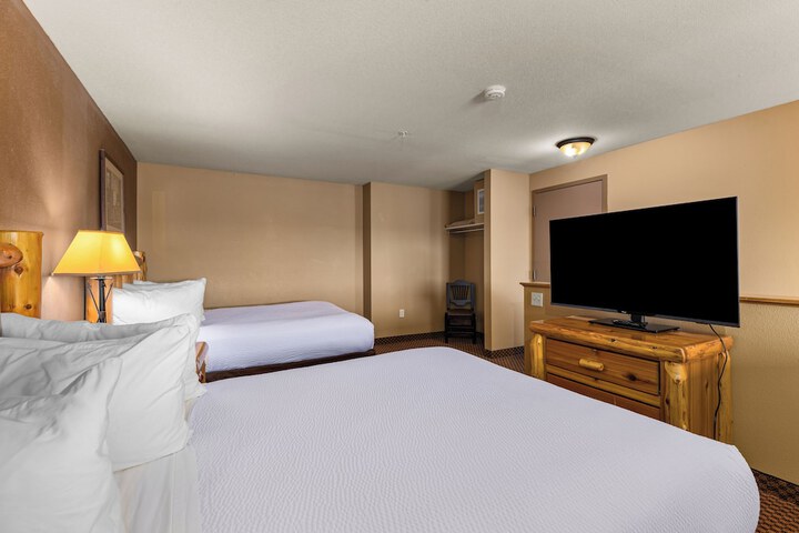 The Lodge at Brainerd Lakes Trademark Collection by Wyndham