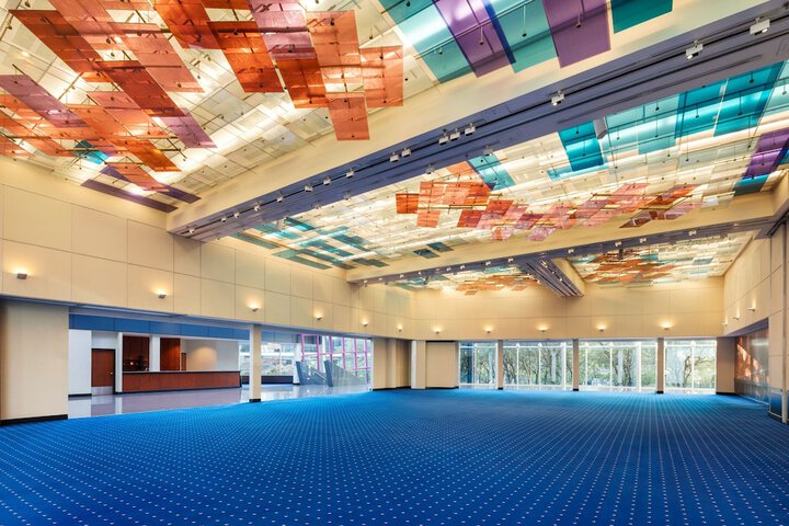 Sheraton Vancouver Wall Centre