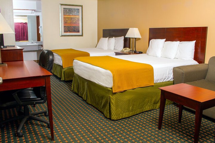 Budget Inn and Suites