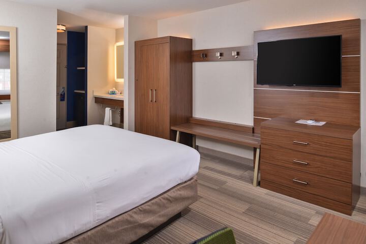 Holiday Inn Express Westley by IHG