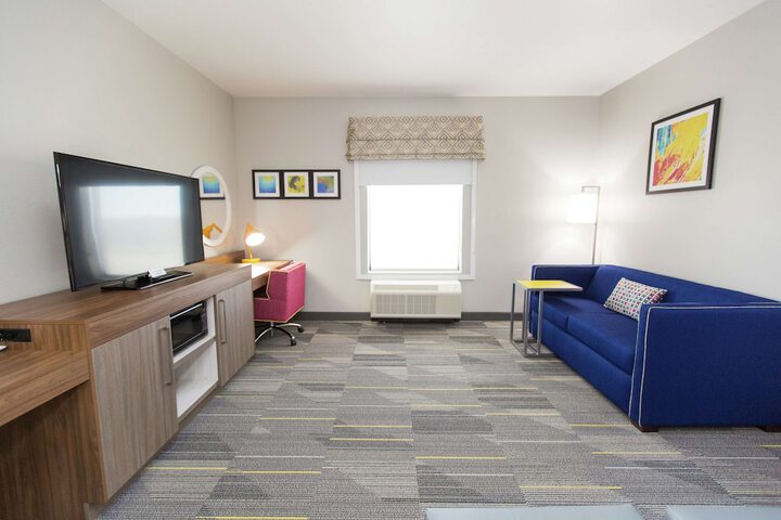 Room 38 of 59