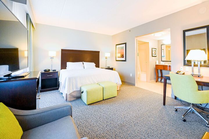 Room 8 of 24