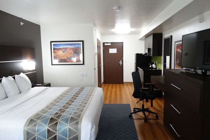 Room 22 of 40