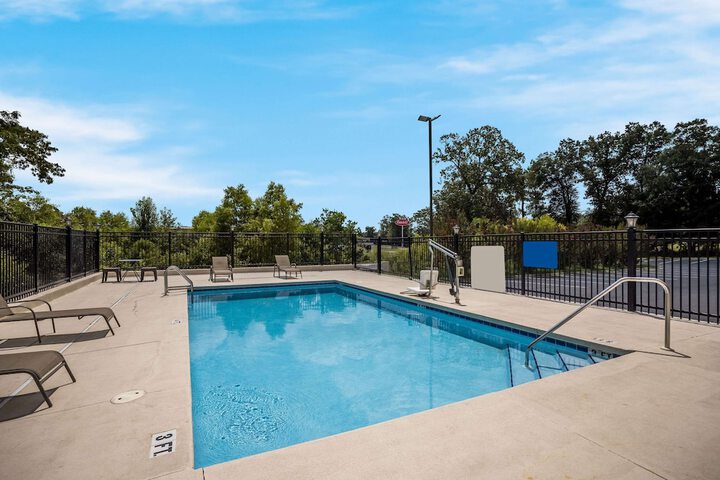 Pool 4 of 48