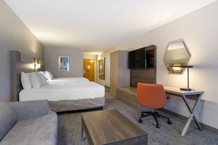 Room 55 of 92