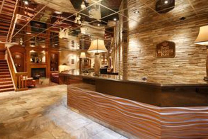 BEST WESTERN PLUS Coquitlam Inn Convention Centre