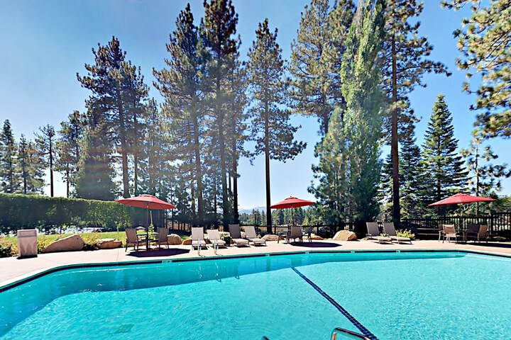 Pool 4 of 34