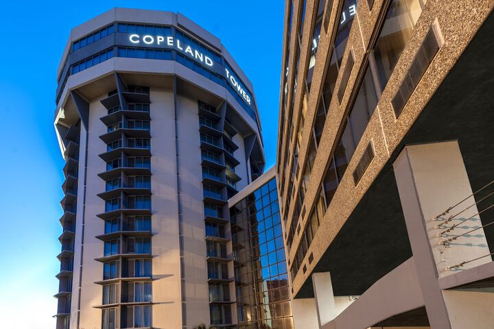 Comfort Inn & Suites at Copeland Tower