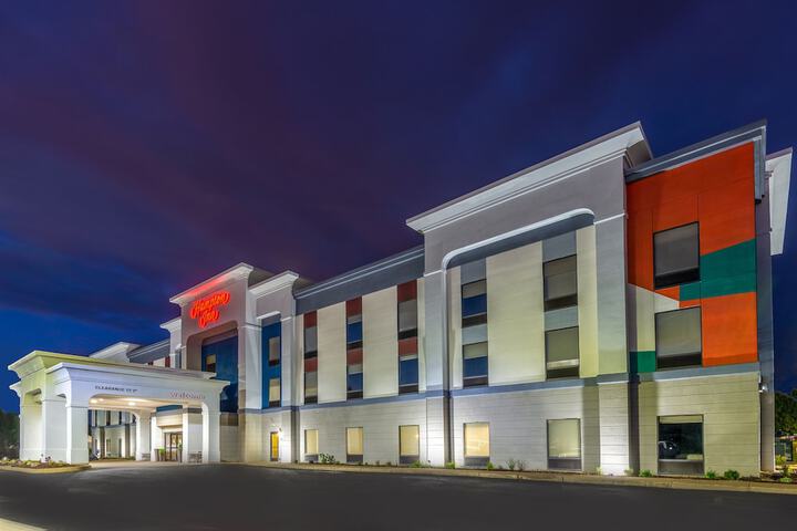 Hotel 4 of 55