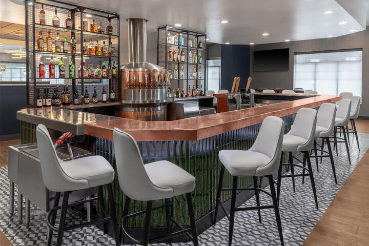 DoubleTree by Hilton Owatonna
