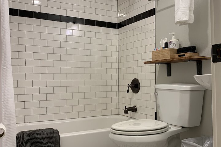 Room 53 of 58