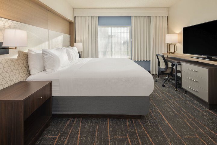 Room 40 of 78