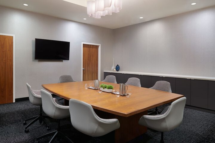 Courtyard by Marriott Calgary Airport