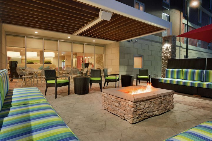 Terrace/Patio 35 of 39