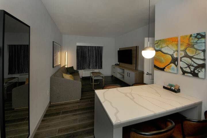 Room 20 of 34