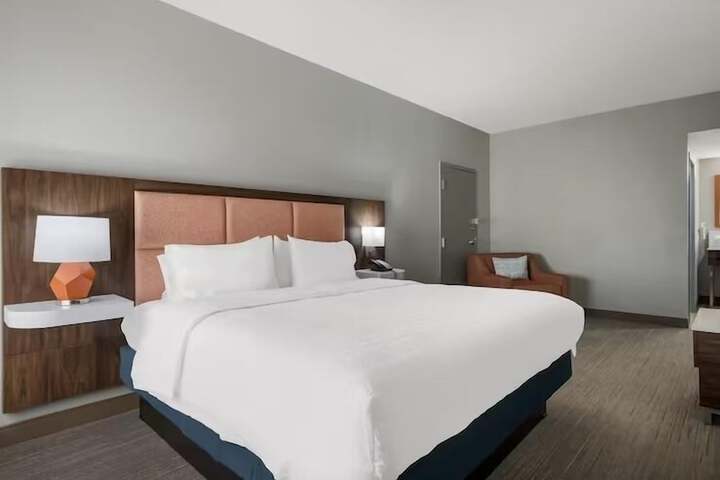 Hampton Inn Linden