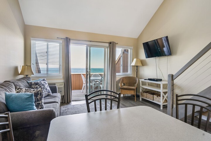 Room 44 of 105
