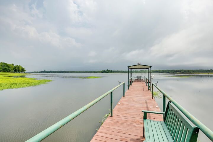 Emory Vacation Rental w / Lake Fork Boat Access!