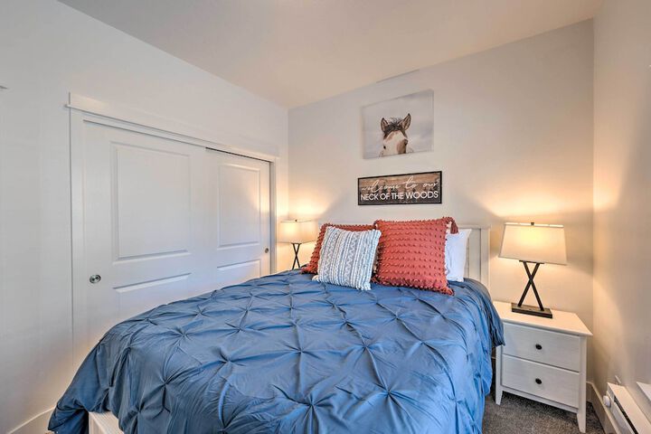 Charming Mccall Townhome: Hike Fish, & Ski!