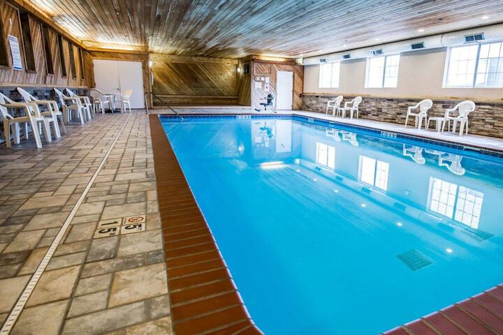 Pool 6 of 39