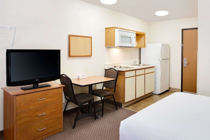 Room 17 of 26
