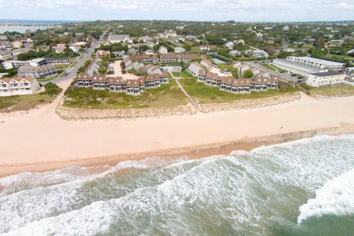 The Surf Club