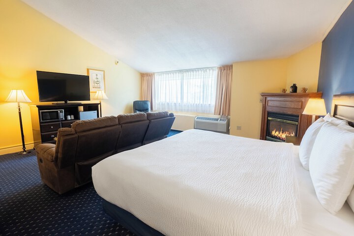 Fireside Inn & Suites Waterville