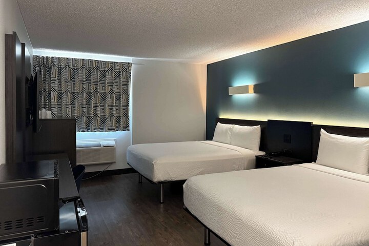 Room 16 of 20