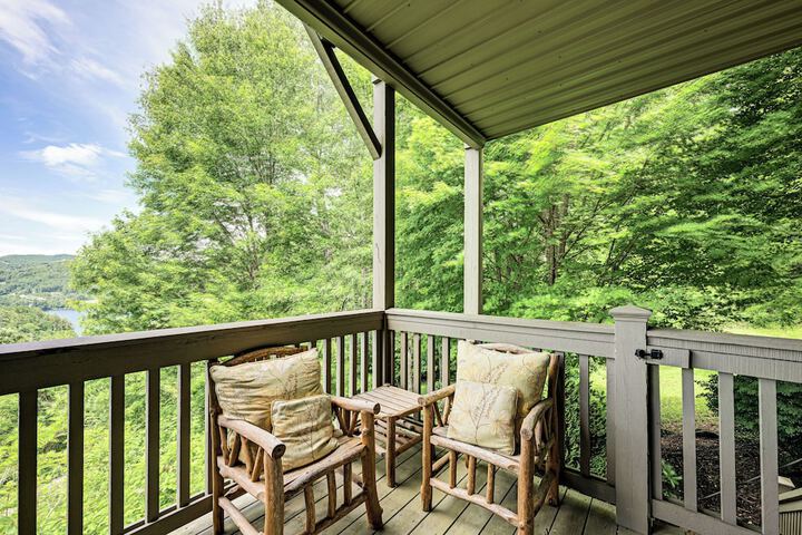 Water Views! Group-friendly Lake Glenville Home