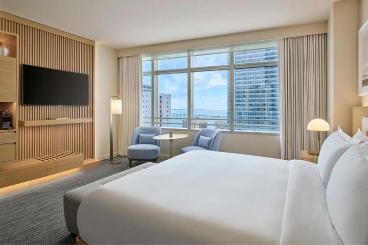 Brickell Arch a Luxury Collection Hotel Miami