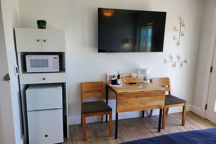 Room 48 of 115