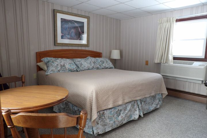 Room 19 of 44